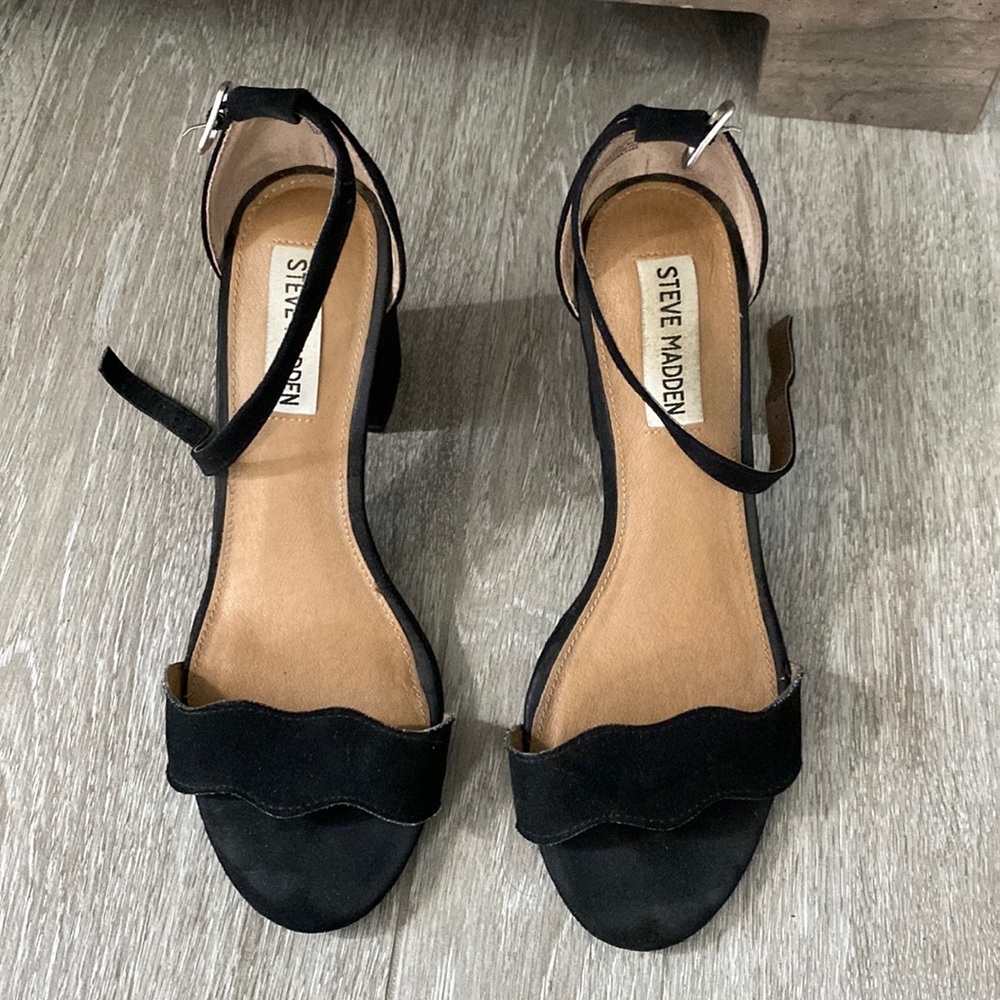 Steve Madden black block heels